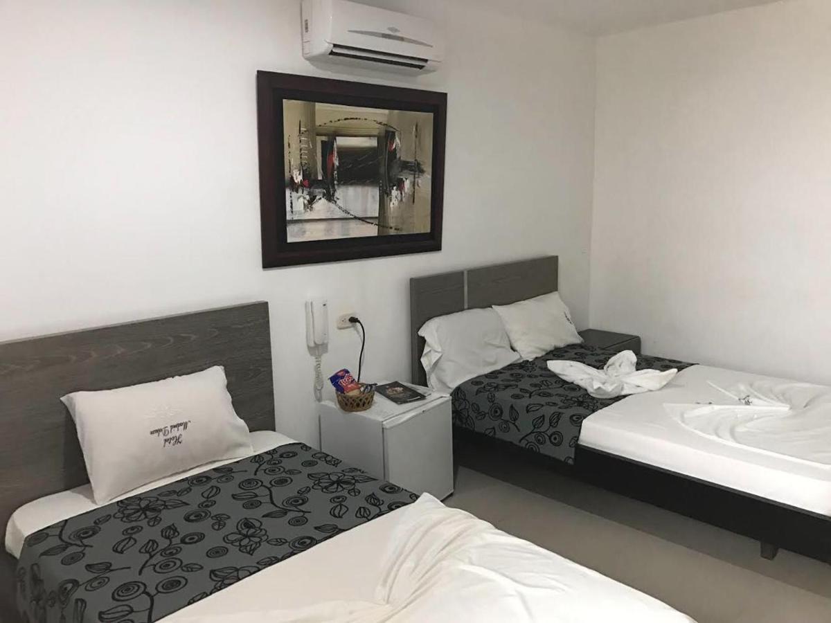 Hotel Madrid Deluxe Neiva 内瓦 外观 照片
